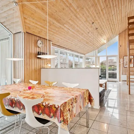 Spacious Activity And Pool House Perfect For Families Near * Ebeltoft